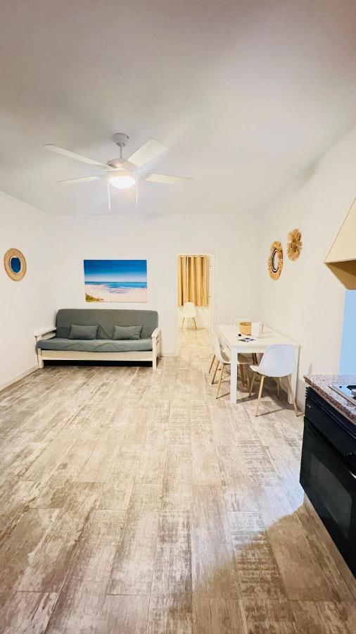 Apartamentos Verdera 埃斯普霍斯 外观 照片